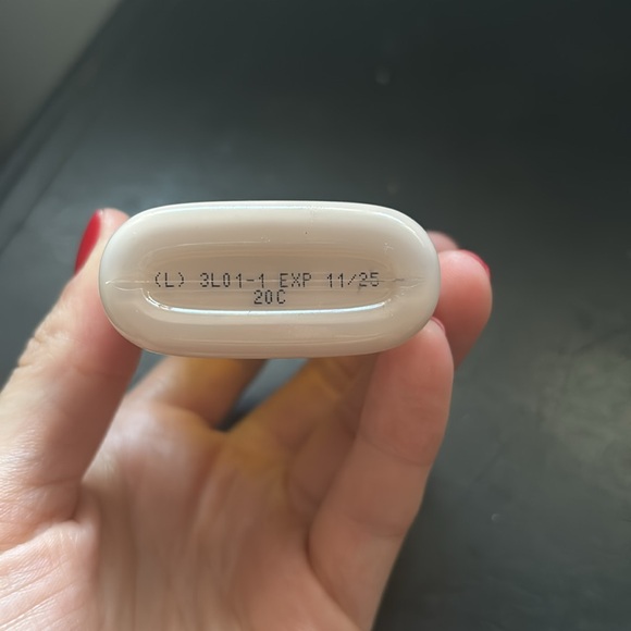 Supergoop Protec(tint) Daily Skin Tint SPF 50 ☀️ Shade 20C - Picture 3 of 8